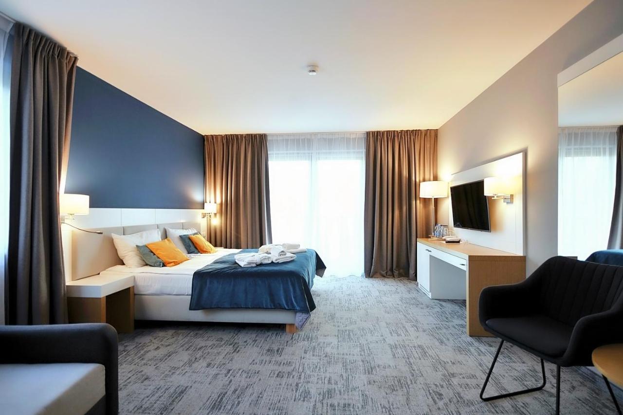 Hotel Hotel Hel 4*